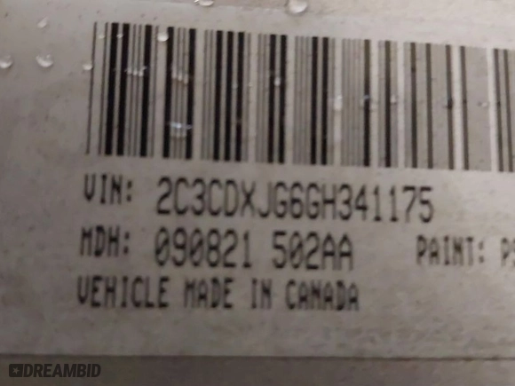 2016 Dodge Charger SXT with VIN 2C3CDXJG6GH341175, listed as a IAAI auction lot 41567137 with 146,476 mi miles. Bid and sale history available at carsss.com. Image 9.