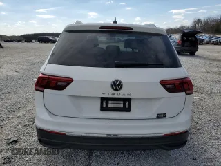 2023 Volkswagen Tiguan S with VIN 3VVRB7AX1PM054678, listed as a Copart auction lot 42378655 with 23,694 mi miles and Salvage title. Bid and sale history available at DreamBid. Image 6.