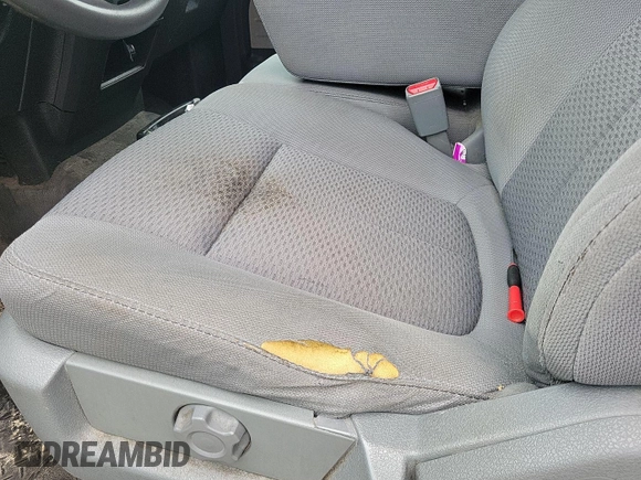 2013 Ford F-150 XL with VIN 1FTFX1EFXDKD06755, listed as a IAAI auction lot 42621066 with 308,497 mi miles and . Bid and sale history available at DreamBid. Image 27.