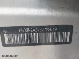 2014 Kia Soul with VIN KNDJN2A27E7723649, listed as a IAAI auction lot 42047517 with 183,092 mi miles. Bid and sale history available at carsss.com. Image 9.