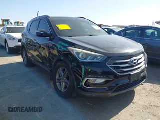 2017 Hyundai Santa Fe 2.4L z VIN 5XYZU3LB4HG462240, wystawiony jako IAAI lot #41739345 z przebiegiem 132 210 mil mil oraz . Historia ofert i sprzedaży dostępna na DreamBid. Obrazek 1.