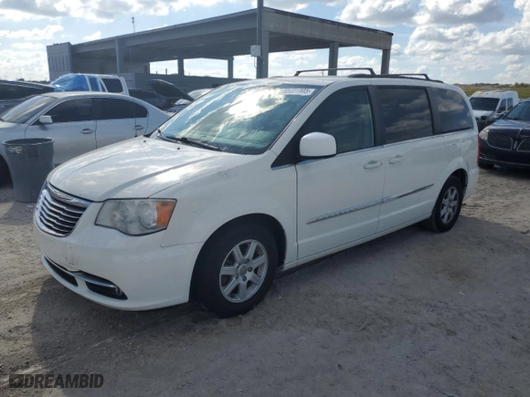 2013 Chrysler Town & Country Touring with VIN 2C4RC1BG1DR503644, listed as a Copart auction lot 50401905 with 123,071 mi miles and Clean Title. Bid and sale history available at carsss.com. Image 1.