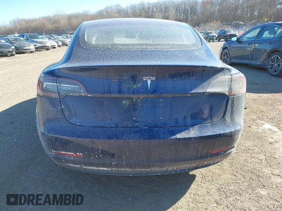 2018 Tesla Model 3 Long Range Battery with VIN 5YJ3E1EA0JF037736, listed as a IAAI auction lot 41423506 with 23,675 mi miles and . Bid and sale history available at DreamBid. Image 15.