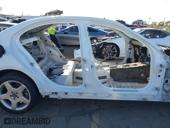 2022 Mercedes-Benz C 300 with VIN W1KAF4GB0NR046809, listed as a IAAI auction lot 41647963 with Not Provided miles and . Bid and sale history available at DreamBid. Image 13.