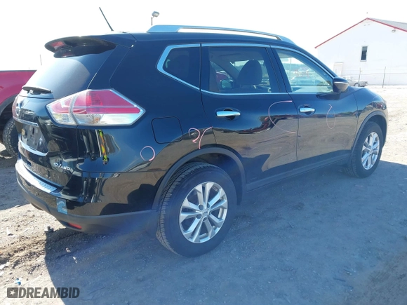 2015 Nissan Rogue SV with VIN KNMAT2MV0FP522057, listed as a IAAI auction lot 41673578 with 139,650 mi miles. Bid and sale history available at carsss.com. Image 4.