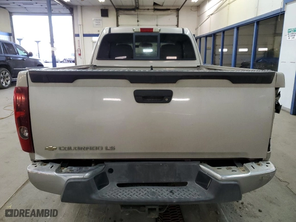 2004 Chevrolet Colorado LS Z85 with VIN 1GCDT196948134440, listed as a Copart auction lot 87057164 with 227,803 mi miles and Salvage Title. Bid and sale history available at carsss.com. Image 6.