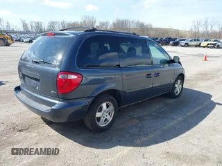 2007 Dodge Caravan SXT with VIN 1D4GP45R07B161443, listed as a IAAI auction lot 41829566 with 83,810 mi miles and . Bid and sale history available at carsss.com. Image 4.