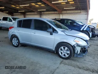 2008 Nissan Versa 1.8 S with VIN 3N1BC13E28L372714, listed as a Copart auction lot 44194925 with 93,110 mi miles and Salvage Title. Bid and sale history available at carsss.com. Image 4.
