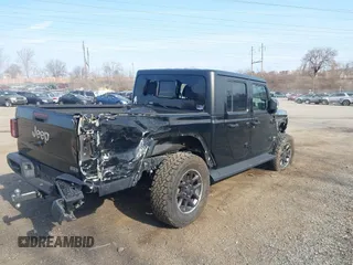 2021 Jeep Gladiator Overland z VIN 1C6HJTFG1ML606215, wystawiony jako IAAI lot #41771646 z przebiegiem 77 411 mil mil oraz . Historia ofert i sprzedaży dostępna na DreamBid. Obrazek 18.