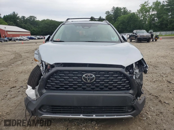 2023 Toyota Corolla Cross LE with VIN 7MUBAABGXPV061925, listed as a Copart auction lot 63201055 with Not provided miles and Clean title. Bid and sale history available at DreamBid. Image 5.