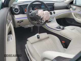 2018 Mercedes-Benz E 400 with VIN WDD1J6GB4JF015911, listed as a Copart auction lot 51815785 with 40,160 mi miles and Salvage Title. Bid and sale history available at DreamBid. Image 8.