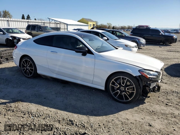 2019 Mercedes-Benz C 300 z VIN WDDWJ8DB0KF823535, wystawiony jako Copart lot #47052565 z przebiegiem 56 707 mil mil oraz Szkoda całkowita • Salvage title. Historia ofert i sprzedaży dostępna na DreamBid. Obrazek 4.