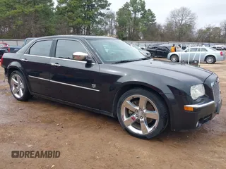 2008 Chrysler 300 Touring with VIN 2C3KA53G78H334811, listed as a IAAI auction lot 41710743 with 132,274 mi miles. Bid and sale history available at carsss.com. Image 1.