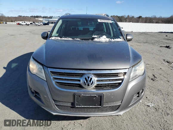 2010 Volkswagen Tiguan SEL with VIN WVGBV7AX2AW530401, listed as a Copart auction lot 45783555 with 138,454 mi miles and Clean Title. Bid and sale history available at DreamBid. Image 5.