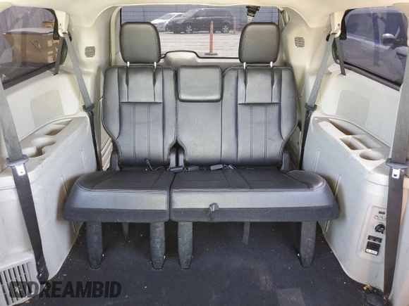 2015 Chrysler Town & Country Touring with VIN 2C4RC1BG9FR552903, listed as a Copart auction lot 56419075 with 195,484 mi miles and Clean Title. Bid and sale history available at DreamBid. Image 10.