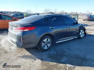 2017 Kia Optima Hybrid with VIN KNAGT4LE0H5010561, listed as a IAAI auction lot 41623263 with 80,442 mi miles. Bid and sale history available at carsss.com. Image 4.