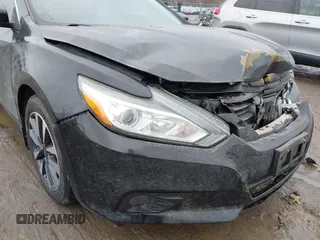 2016 Nissan Altima SR with VIN 1N4AL3AP6GC143218, listed as a IAAI auction lot 41757591 with 119,933 mi miles and . Bid and sale history available at DreamBid. Image 14.