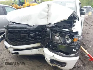 2022 Ram 1500 Big Horn с VIN 1C6SRFBT4NN445190, выставлен на аукционе IAAI как лот 42182639 с пробегом 16 802 миль миль и . История ставок и продаж доступна на DreamBid. Изображение 6.
