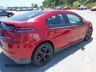 2014 Chevrolet Volt with VIN 1G1RB6E40EU136640, listed as a IAAI auction lot 42144066 with 168,732 mi miles and . Bid and sale history available at carsss.com. Image 4.