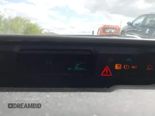 2007 Toyota Prius z VIN JTDKB20U573212497, wystawiony jako IAAI lot #42337219 z przebiegiem 198 984 mil mil oraz . Historia ofert i sprzedaży dostępna na DreamBid. Obrazek 7.