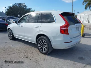 2022 Volvo XC90 Momentum with VIN YV4102CK2N1783804, listed as a IAAI auction lot 41171558 with 18,828 mi miles and . Bid and sale history available at DreamBid. Image 3.
