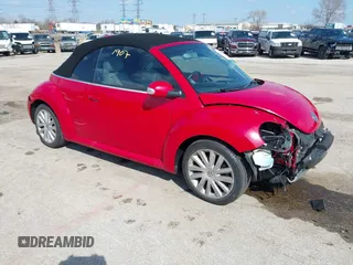 2010 Volkswagen Beetle with VIN 3VWRG3AL0AM003425, listed as a IAAI auction lot 41981907 with 75,369 mi miles and . Bid and sale history available at DreamBid. Image 1.