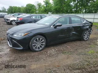 2021 Lexus ES 350 with VIN 58ADZ1B18MU110252, listed as a Copart auction lot 59935875 with 20,551 mi miles and Salvage title. Bid and sale history available at DreamBid. Image 1.