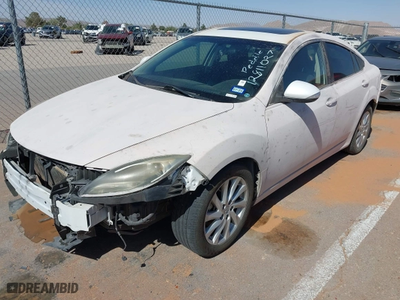 2011 Mazda Mazda6 i Touring with VIN 1YVHZ8CH7B5M02526, listed as a IAAI auction lot 42084246 with 143,509 mi miles. Bid and sale history available at carsss.com. Image 2.
