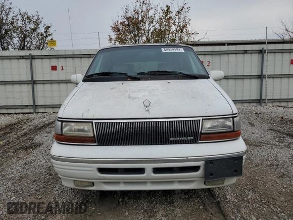 1995 Chrysler Town & Country with VIN 1C4GH54L7SX527245, listed as a Copart auction lot 80939594 with 151,706 mi miles and Clean Title. Bid and sale history available at DreamBid. Image 5.
