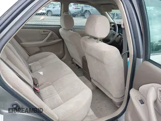 2001 Toyota Camry CE z VIN 4T1BG22K01U028448, wystawiony jako IAAI lot #42324384 z przebiegiem 190 325 mil mil oraz . Historia ofert i sprzedaży dostępna na DreamBid. Obrazek 8.