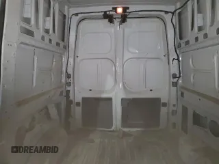 2019 Nissan NV Cargo SV z VIN 1N6BF0LY4KN808217, wystawiony jako Copart lot #47022995 z przebiegiem Nie podano mil oraz Tytuł czysty. Historia ofert i sprzedaży dostępna na DreamBid. Obrazek 10.