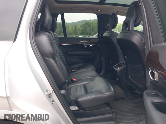 2016 Volvo XC90 T6 Momentum z VIN YV4A22PK9G1070826, wystawiony jako IAAI lot #42471462 z przebiegiem 147 163 mil mil oraz . Historia ofert i sprzedaży dostępna na DreamBid. Obrazek 8.