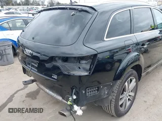 2015 Audi Q7 Premium Plus with VIN WA1LMAFE9FD031088, listed as a IAAI auction lot 42004406 with 208,707 mi miles and . Bid and sale history available at DreamBid. Image 18.