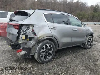 2021 Kia Sportage EX z VIN KNDPNCAC3M7920535, wystawiony jako Copart lot #47572405 z przebiegiem 22 630 mil mil oraz Szkoda całkowita • Salvage title. Historia ofert i sprzedaży dostępna na DreamBid. Obrazek 3.