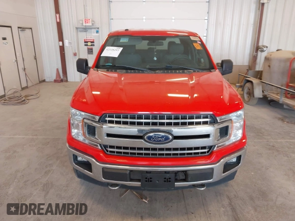 2018 Ford F-150 XL with VIN 1FTEW1E55JFA81946, listed as a IAAI auction lot 42128253 with 129,975 mi miles. Bid and sale history available at carsss.com. Image 12.
