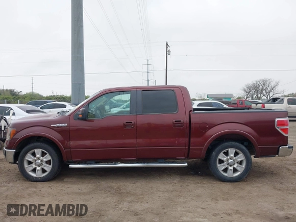 2010 Ford F-150 XL with VIN 1FTFW1CV3AFB87352, listed as a IAAI auction lot 41675896 with 266,452 mi miles. Bid and sale history available at carsss.com. Image 14.