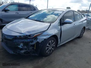 2022 Toyota Prius Prime LE with VIN JTDKAMFP2N3215192, listed as a IAAI auction lot 41549766 with NaN miles. Bid and sale history available at carsss.com. Image 17.