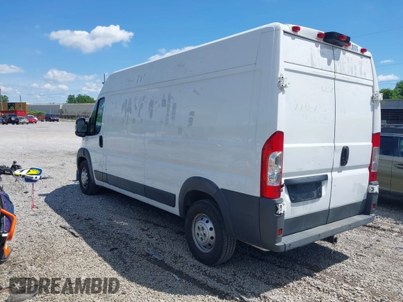 2015 Ram ProMaster Cargo with VIN 3C6TRVDG5FE501111, listed as a IAAI auction lot 42210016 with 208,038 mi miles. Bid and sale history available at carsss.com. Image 3.