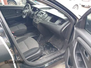 2014 Ford Police Interceptor с VIN 1FAHP2MK6EG182636, выставлен на аукционе IAAI как лот 42430388 с пробегом 147 303 миль миль и . История ставок и продаж доступна на DreamBid. Изображение 5.