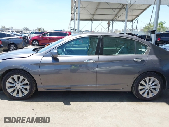 2013 Honda Accord Touring with VIN 1HGCR3F97DA046789, listed as a IAAI auction lot 42321930 with 185,784 mi miles and . Bid and sale history available at DreamBid. Image 15.