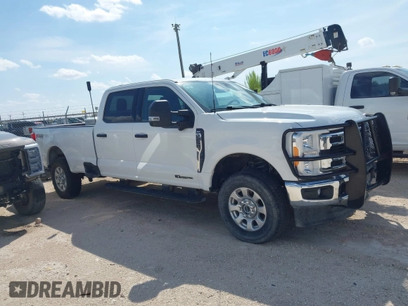 2023 Ford F-250 XL with VIN 1FT7W2BT2PEC64642, listed as a IAAI auction lot 42661561 with 22,936 mi miles and . Bid and sale history available at DreamBid. Image 13.
