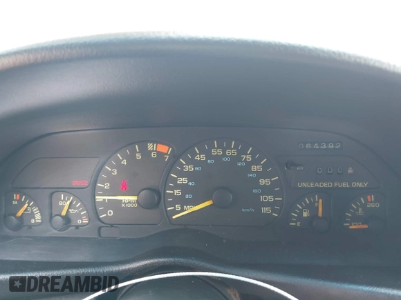 1993 Chevrolet Camaro z VIN 2G1FP22S4P2103696, wystawiony jako IAAI lot #42498084 z przebiegiem 64 393 mil mil oraz . Historia ofert i sprzedaży dostępna na DreamBid. Obrazek 7.