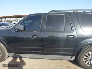 2015 Ford Expedition EL XLT with VIN 1FMJK1HT2FEF13504, listed as a IAAI auction lot 41698804 with 211,196 mi miles. Bid and sale history available at carsss.com. Image 14.