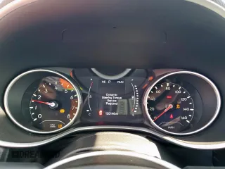 2020 Jeep Compass Sport с VIN 3C4NJCAB3LT253177, выставлен на аукционе Copart как лот 51949525 с пробегом 120 146 миль миль и Чистый • Clean title. История ставок и продаж доступна на DreamBid. Изображение 9.