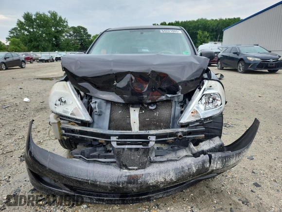 2010 Nissan Versa SL with VIN 3N1BC1CP1AL458944, listed as a Copart auction lot 64221065 with 131,163 mi miles and Salvage title. Bid and sale history available at DreamBid. Image 5.