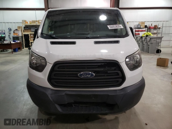 2015 Ford Transit Cargo z VIN 1FTNR1YM7FKB03812, wystawiony jako Copart lot #56453835 z przebiegiem 139 412 mil mil oraz Czysty tytuł • Clean title. Historia ofert i sprzedaży dostępna na DreamBid. Obrazek 5.