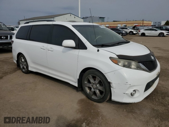 2011 Toyota Sienna SE with VIN 5TDXK3DC5BS030822, listed as a Copart auction lot 52700885 with 352,113 mi miles and Salvage title. Bid and sale history available at DreamBid. Image 4.