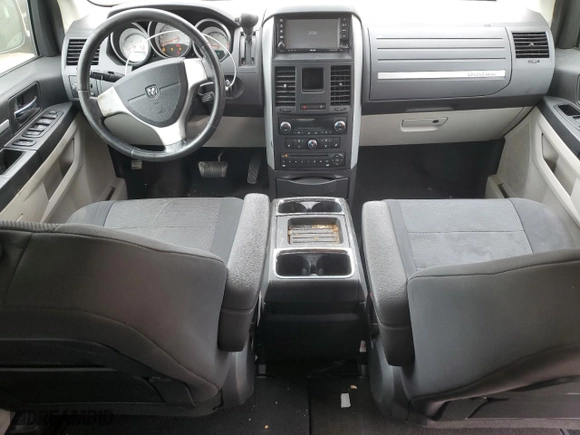 2008 Dodge Grand Caravan SXT with VIN 2D8HN54X68R746254, listed as a Copart auction lot 48109005 with 234,052 mi miles and Salvage Title. Bid and sale history available at carsss.com. Image 8.