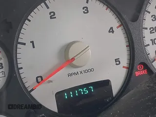 2005 Dodge Ram 3500 SLT with VIN 3D7LS38C45G825555, listed as a IAAI auction lot 41225480 with 111,757 mi miles. Bid and sale history available at carsss.com. Image 15.
