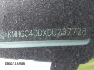 2013 Hyundai Genesis 3.8L z VIN KMHGC4DDXDU237728, wystawiony jako IAAI lot #42402839 z przebiegiem 134 977 mil mil oraz . Historia ofert i sprzedaży dostępna na DreamBid. Obrazek 9.
